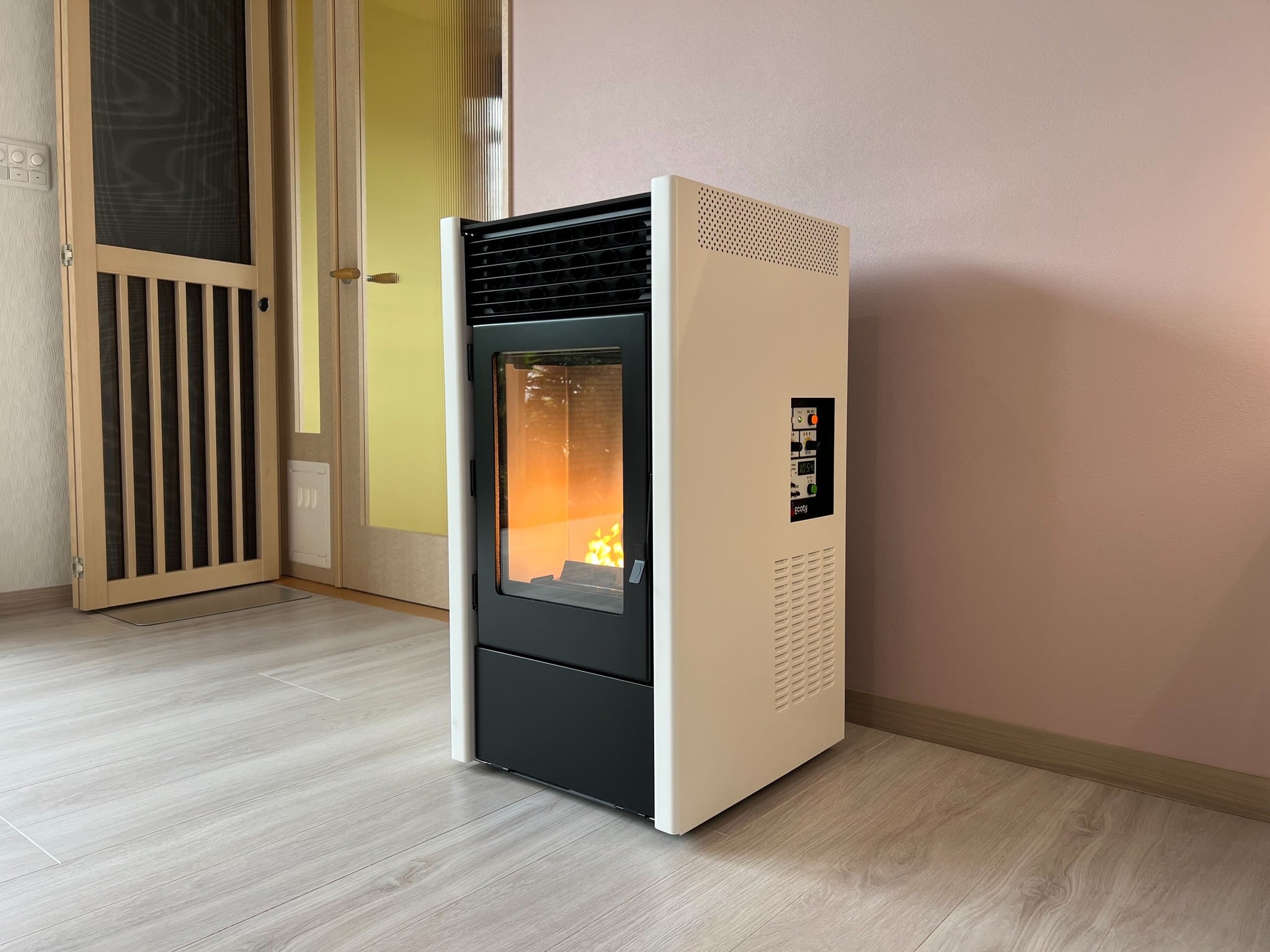 【立科町】【軽井沢町】エコティPS302設置工事を行いました! - ペレットストーブ専門店|ペレットプラス(軽井沢・佐久・上田)